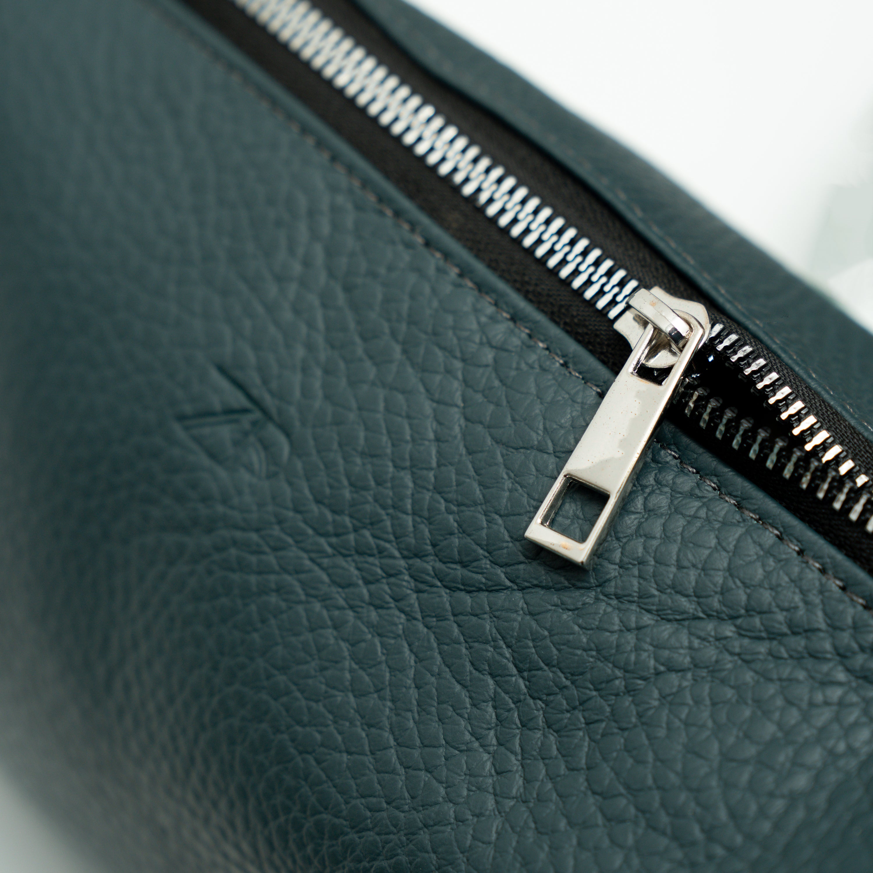 Leather Hobo Shoulder Bag Gray