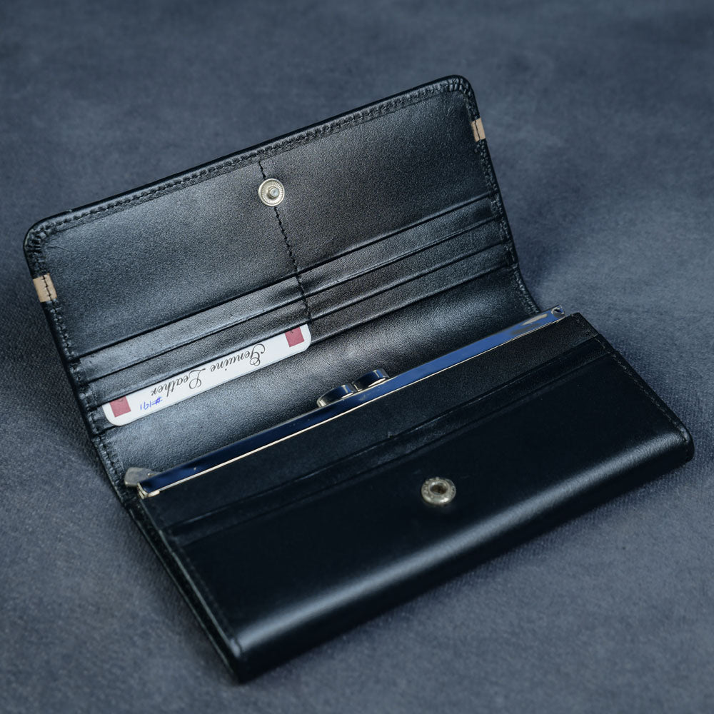 Scarlet Ladies Wallet
