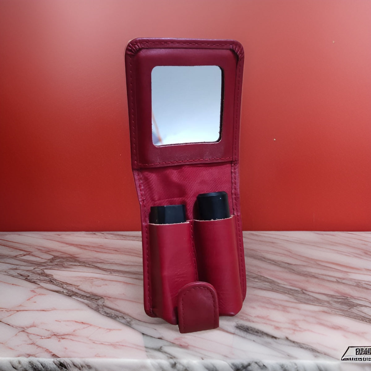 Eloria Lipstick Holder
