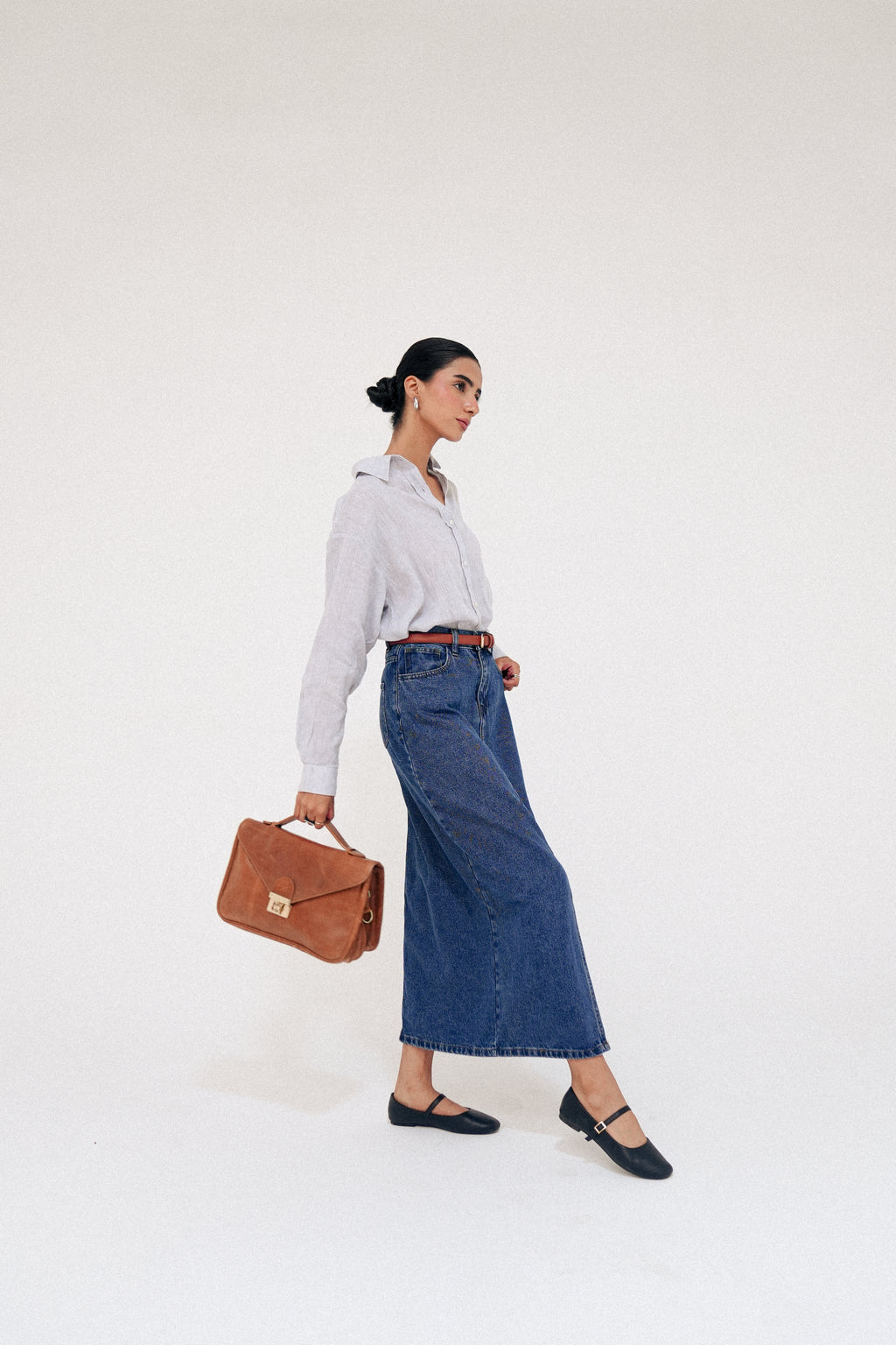 Atlas unisex Crossbody Brown