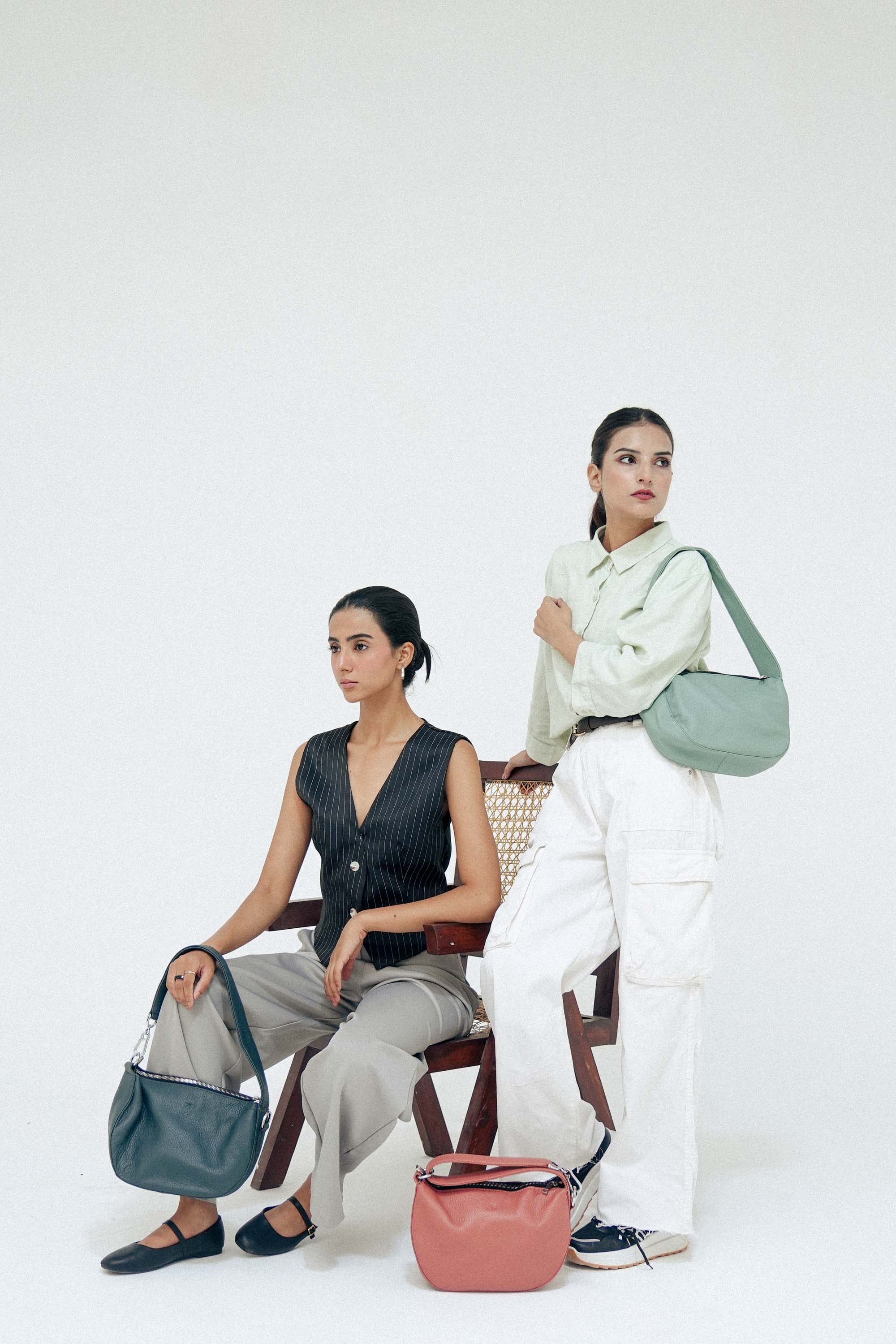 Leather Hobo Shoulder Bag Pink