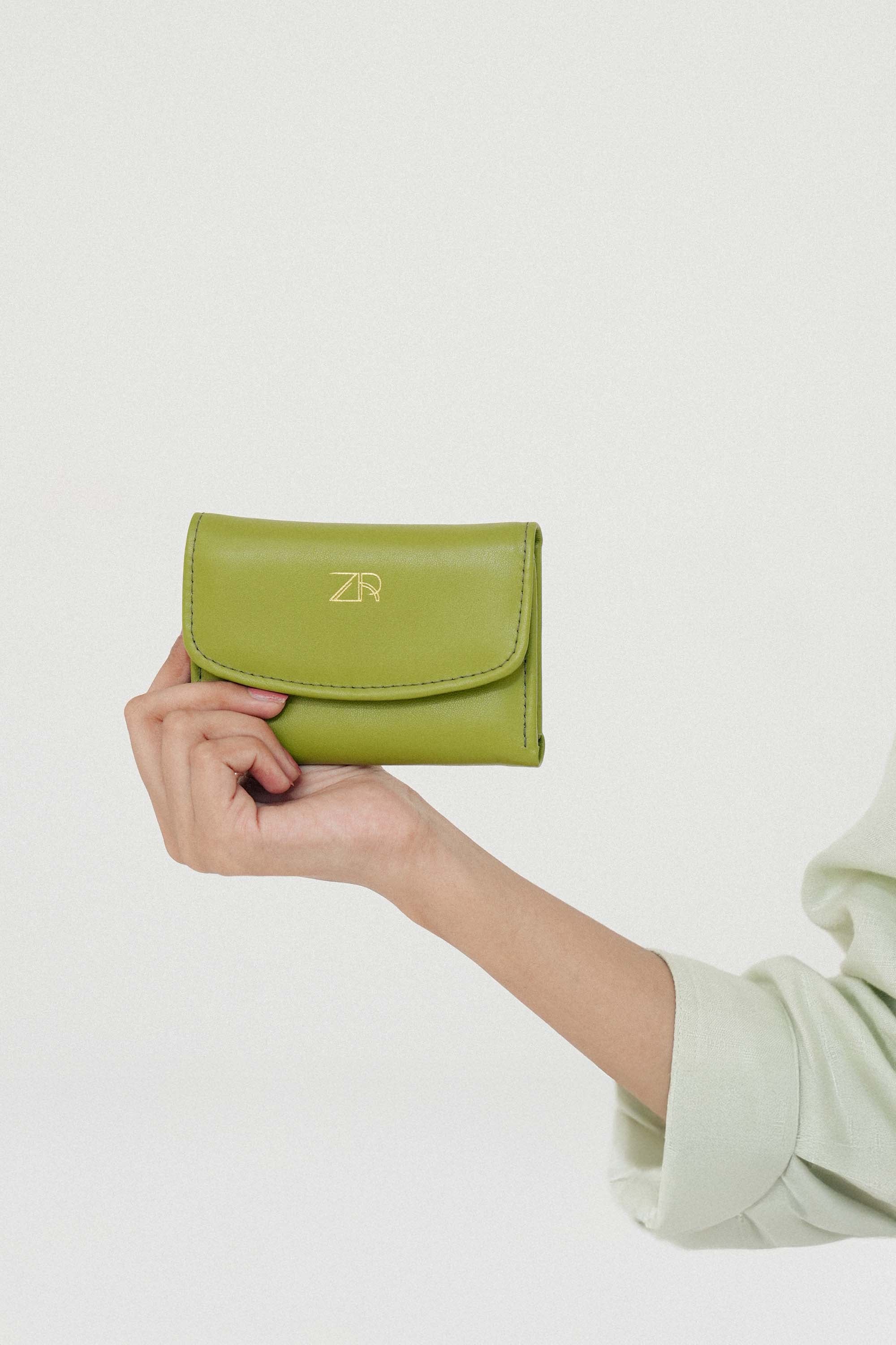 Compact Leather Wallet Green