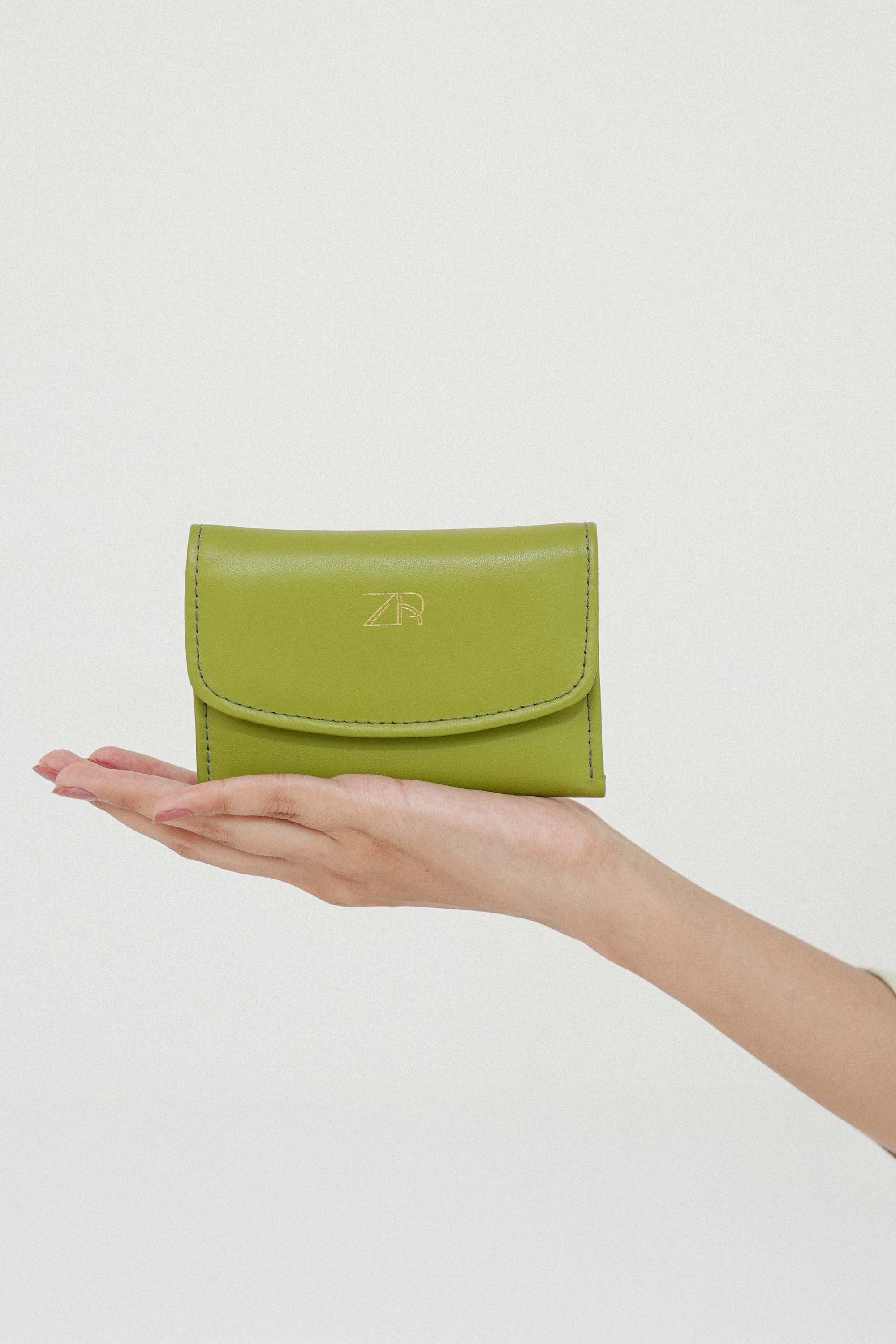 Compact Leather Wallet Green